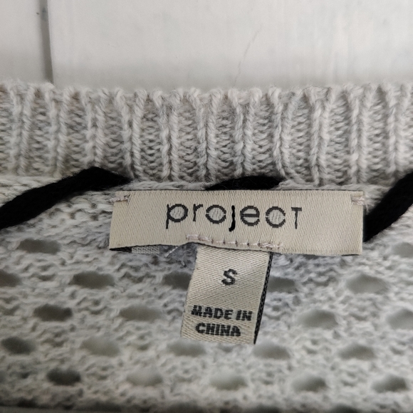 Project sweater in size S - Picture 3 of 5